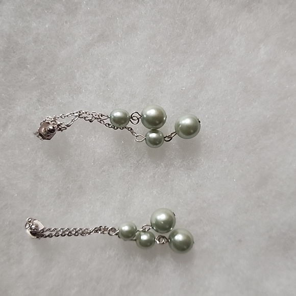 NWOT PEARL NECKLACE & EARRINGS - Picture 4 of 7